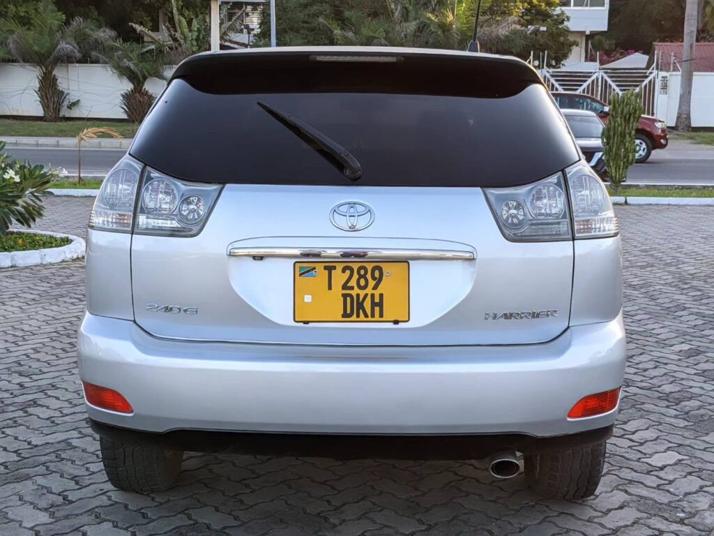 Price Of Toyota Harrier 2004 for Sale in Tanzania