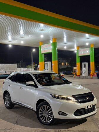 Bei Ya Toyota Harrier 2016 Sokoni Dar es Salaam Tanzania