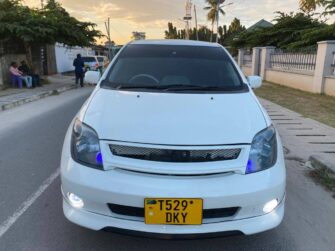 Bei Ya Toyota IST 2005 Sokoni Dar es Salaam Tanzania