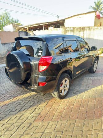 Bei Ya Toyota Rav4 2008 Sokoni Dar es Salaam Tanzania