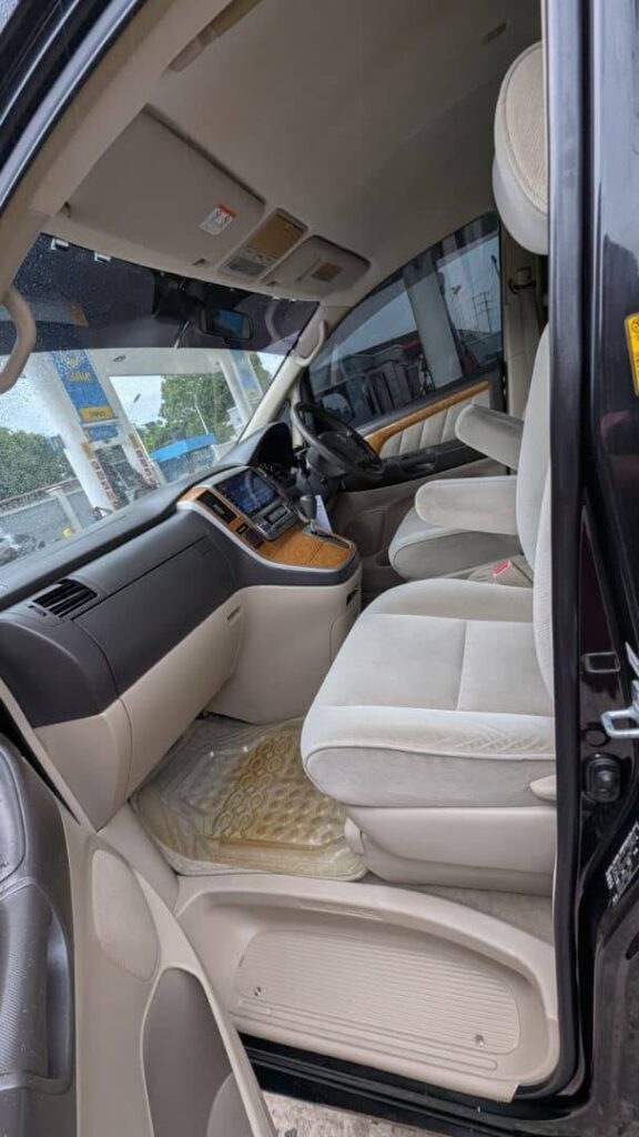 Price Toyota Alphard 2007 for Sale in Dar es Salaam