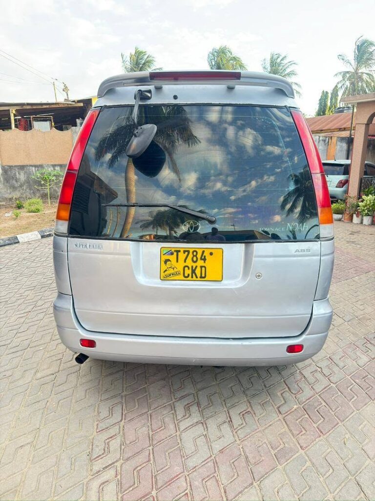 Toyota Noah 1998 for Sale in Dar es Salaam