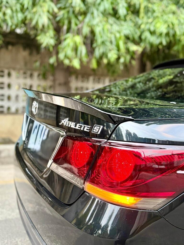 Magari Used Toyota Crown 2013 Dar es Salaam Tanzania