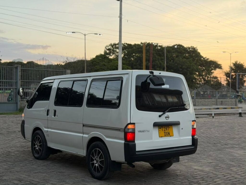 Price Nissan Vanette 1998 for Sale in Dar es Salaam