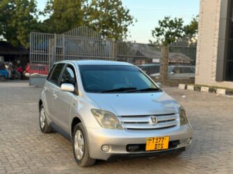 Price of Used Toyota IST 2004 for Sale in Dar es Salaam Tanzania