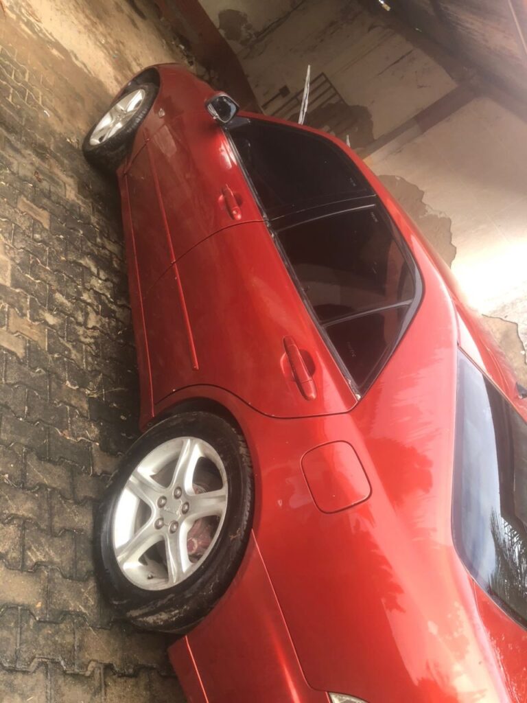 Price Of Toyota Altezza 2002 for Sale in Tanzania