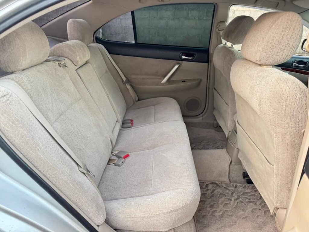 Toyota Premio 2004 for Sale in Dar es Salaam