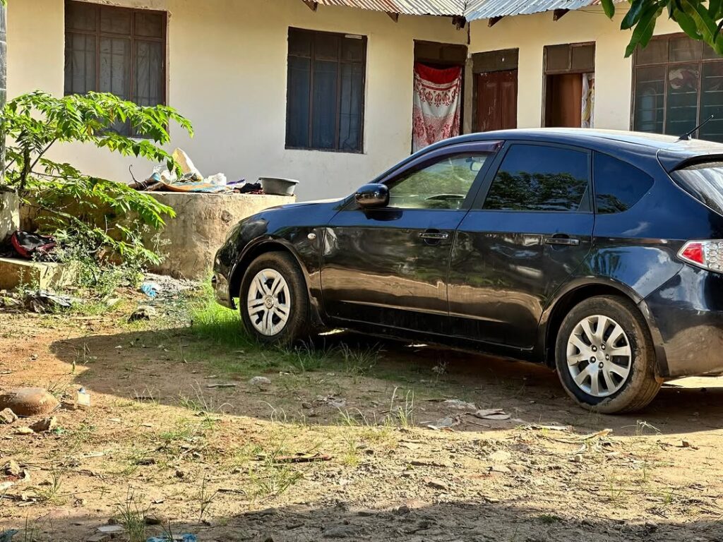 Subaru Impreza bei poa sokoni Dar es Salaam Tanzania