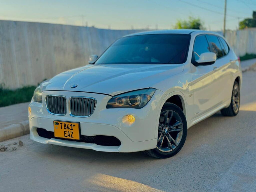 Magari Sokoni BMW X1 ya Bei Poa 2012
