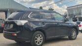 Magari Sokoni Mitsubishi Outlander ya Bei Poa 2014