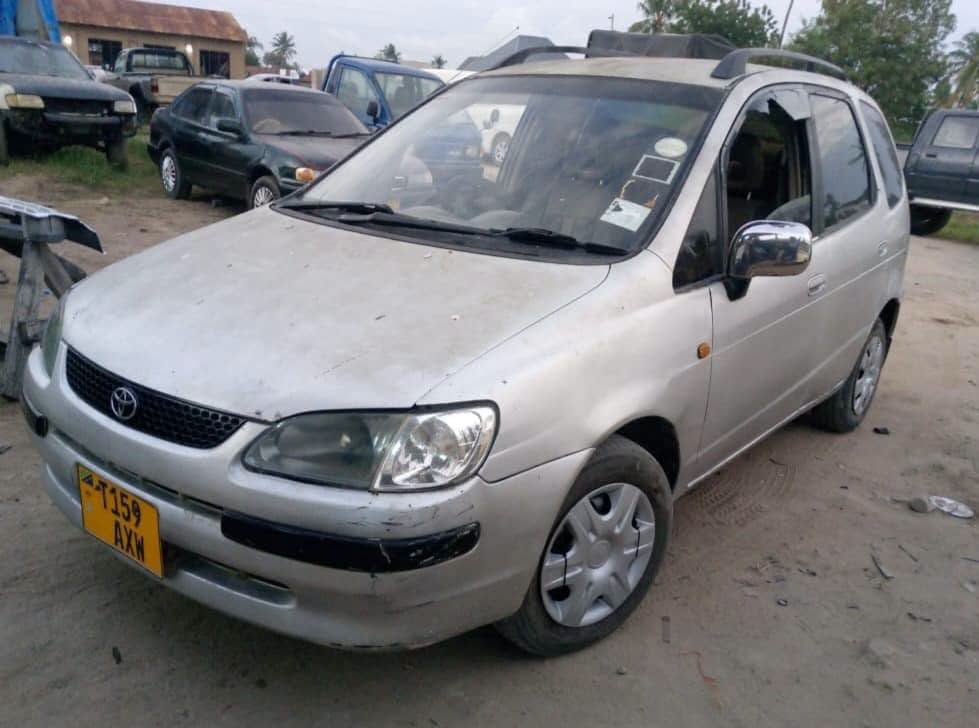 Magari Used Toyota Spacio 1999 Dar es Salaam Tanzania