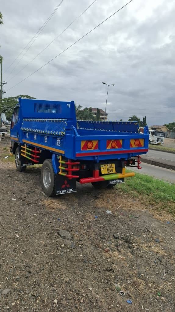 Price Of Mitsubishi Canter 2008 for Sale in Tanzania