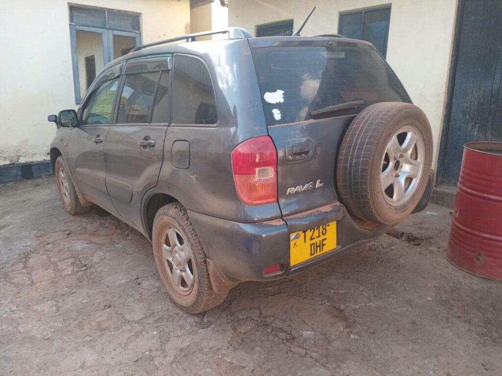 Toyota Rav4 2003 for Sale in Mwanza