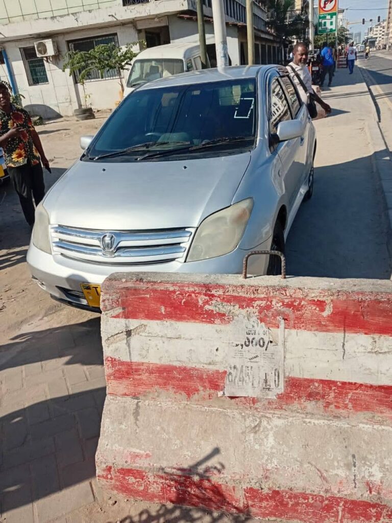 Price Of Toyota IST 2005 for Sale in Tanzania