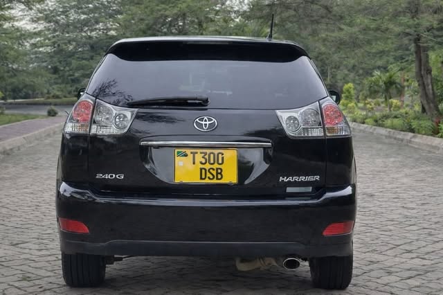 Toyota Harrier 2006 Inauzwa Dar es Salaam Tanzania