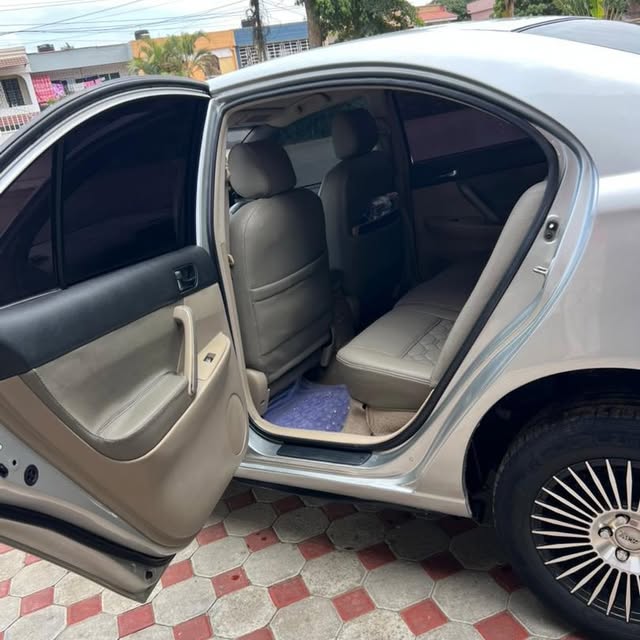 Buy Toyota Premio 2005 for Sale in Arusha