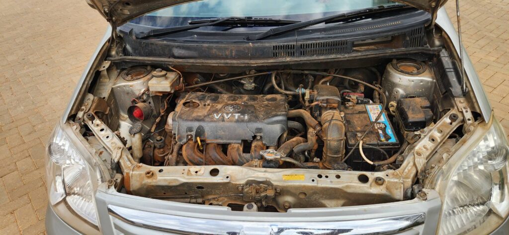 Toyota Raum 2005 for Sale in Shinyanga