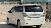 Magari Sokoni Toyota Vellfire ya Bei Poa 2009