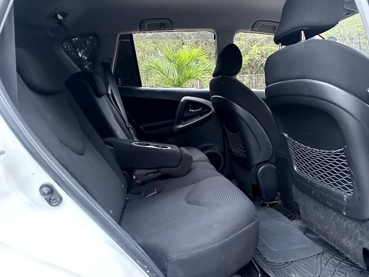 For Sale Toyota Rav4 2007 in Dar es Salaam