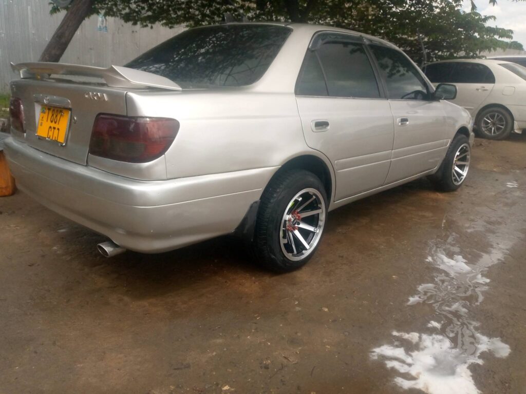Price Of Toyota Carina 1998 for Sale in Tanzania