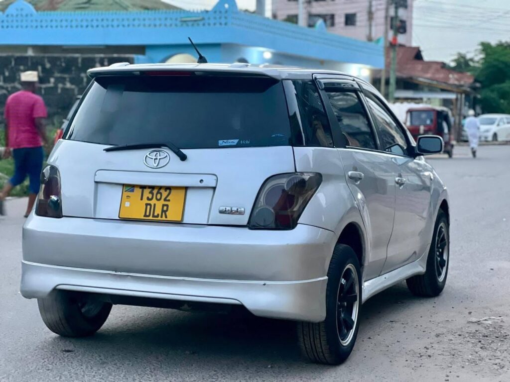 Toyota IST 2003 for Sale in Dar es Salaam