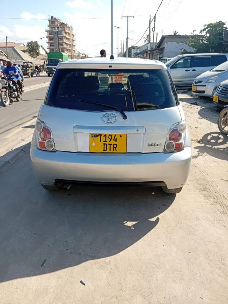 Buy Toyota IST 2005 for Sale in Dar es Salaam