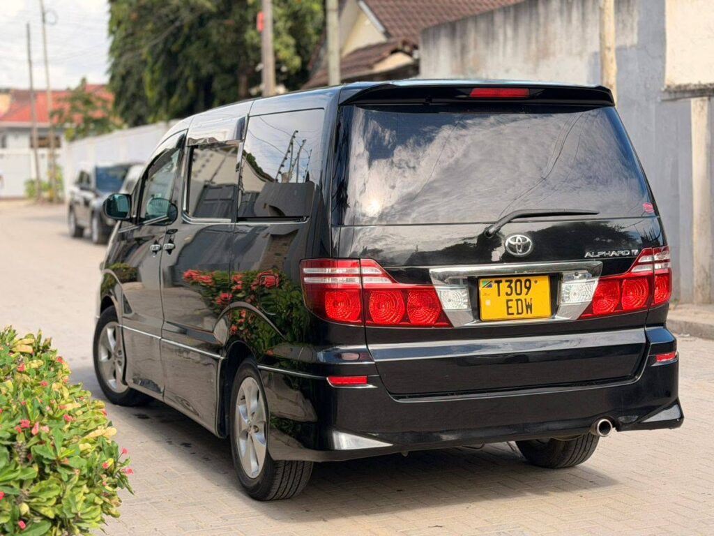 Magari Used Toyota Alphard 2006 Dar es Salaam Tanzania
