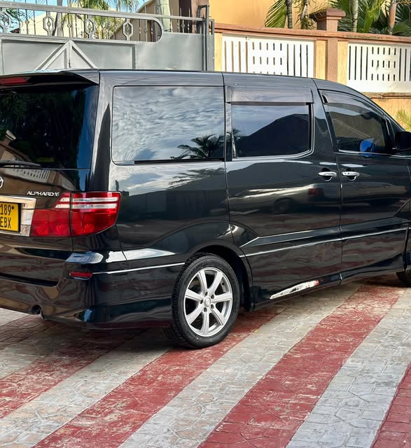 Price Of Toyota Alphard 2007 for Sale in Tanzania