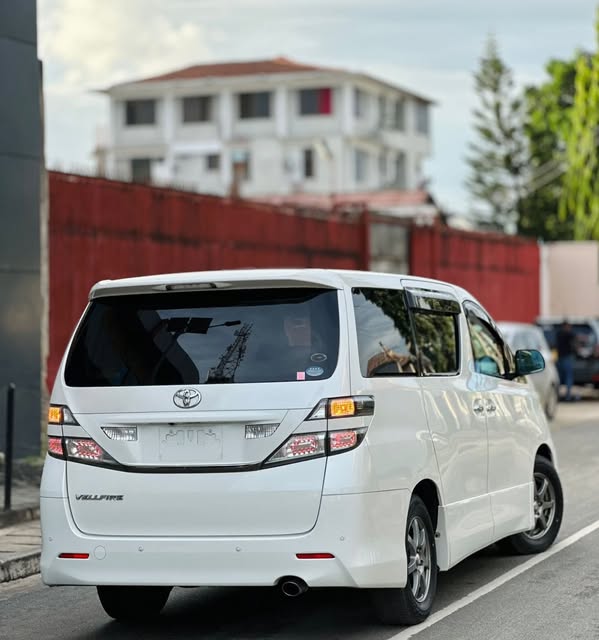 Magari Used Toyota Vellfire 2010 Dar es Salaam Tanzania