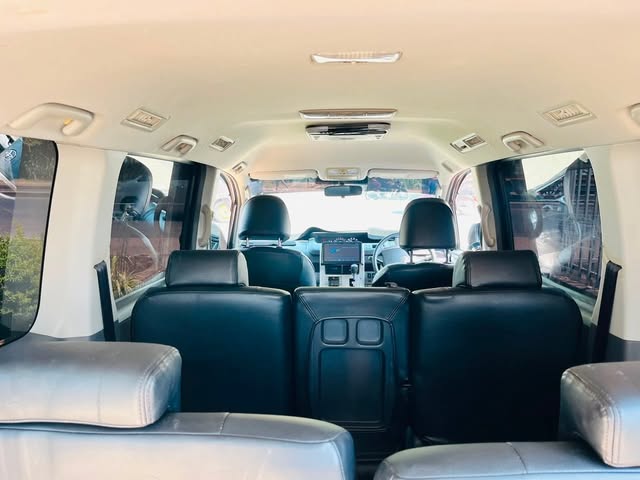 Magari Used Toyota Noah 2010 Mwanza Tanzania