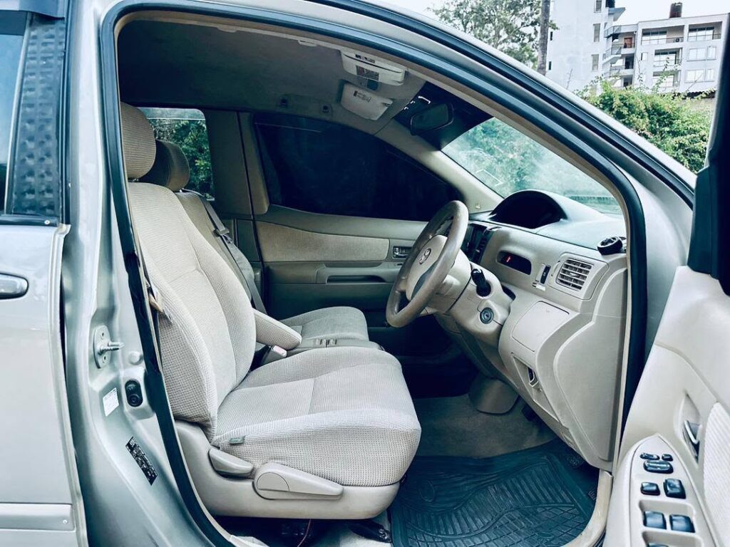 Toyota Raum 2005 for Sale in Dar es Salaam