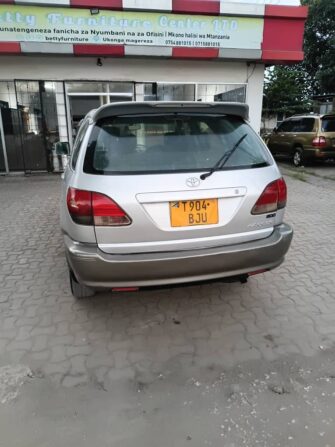 Price of Used Toyota Harrier 2000 for Sale in Dar es Salaam Tanzania