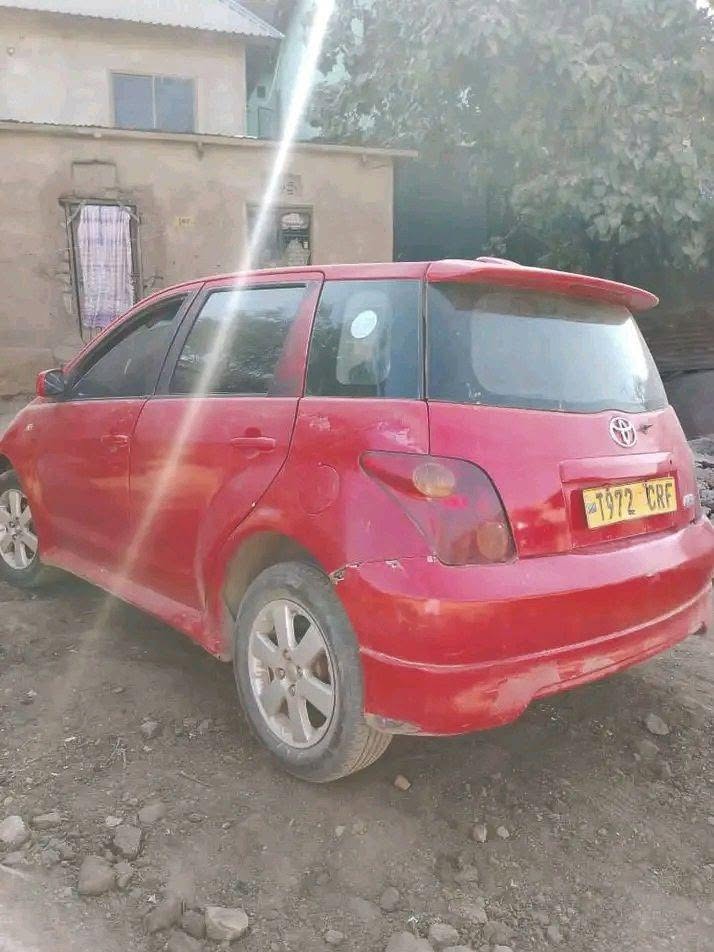 Toyota IST bei poa sokoni Mwanza Tanzania