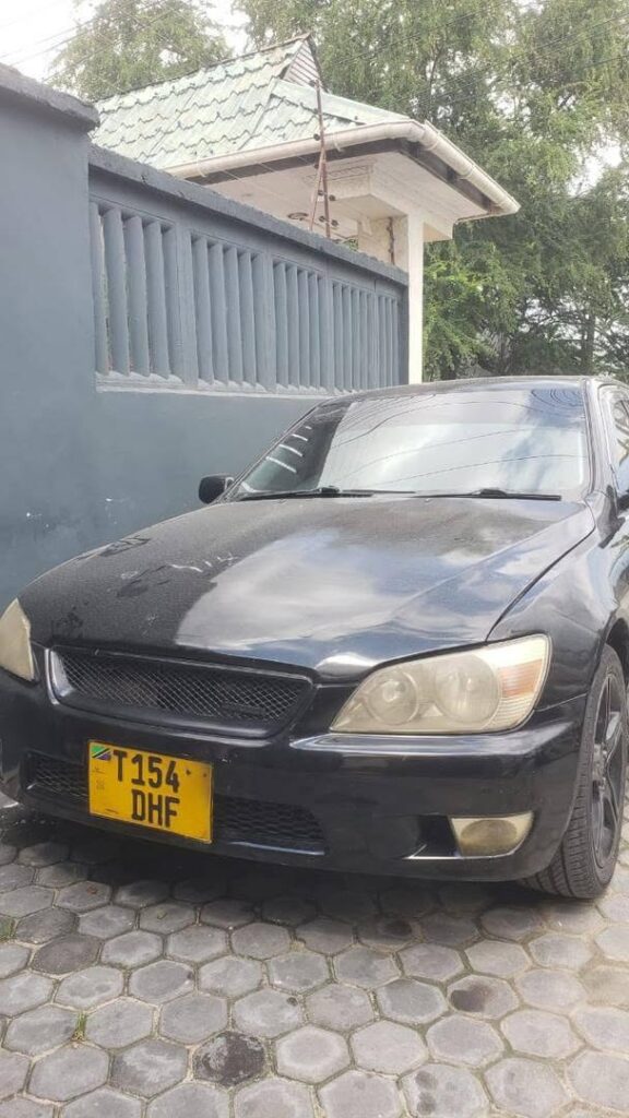 Buy Toyota Altezza 2002 for Sale in Dar es Salaam