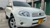Magari Sokoni Toyota Rav4 ya Bei Poa 2007