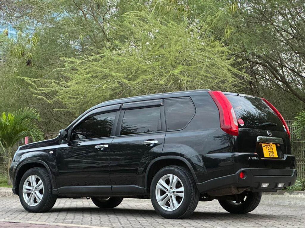 Price Nissan X-Trail 2010 for Sale in Dar es Salaam
