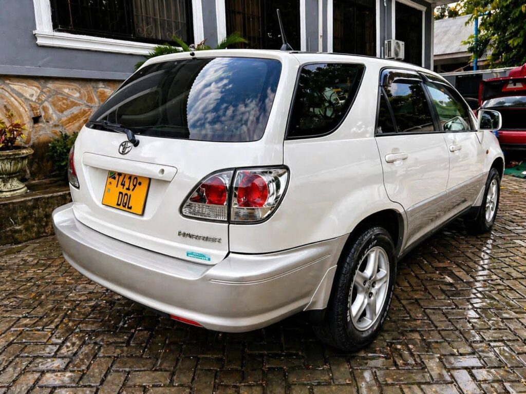 Buy Toyota Harrier 2002 for Sale in Dar es Salaam