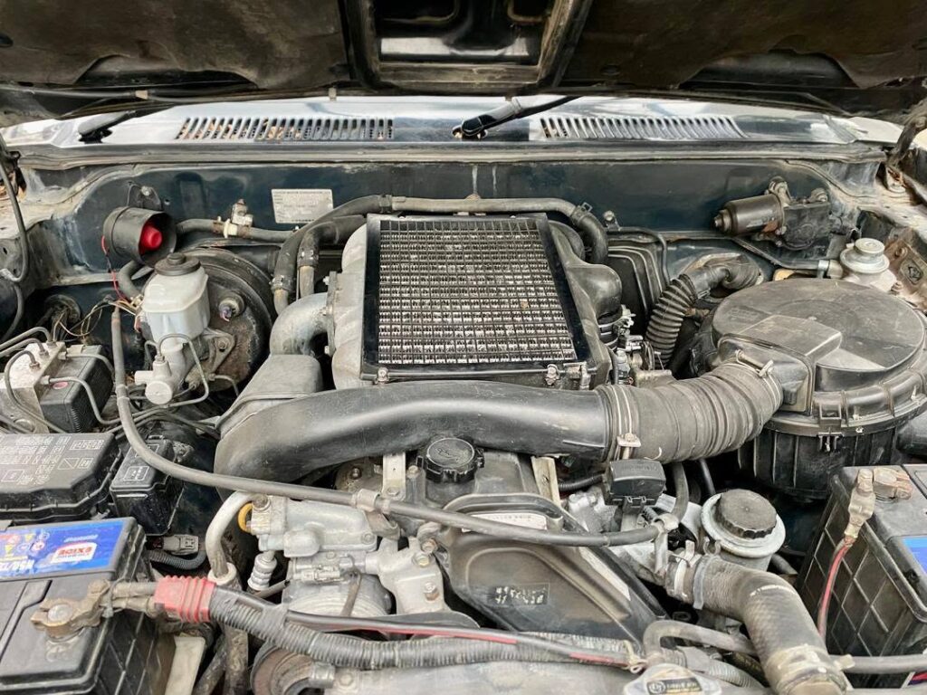 Toyota Land Cruiser Prado bei poa sokoni Dar es Salaam Tanzania