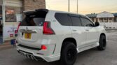 Magari Sokoni Toyota Land Cruiser Prado ya Bei Poa 2017