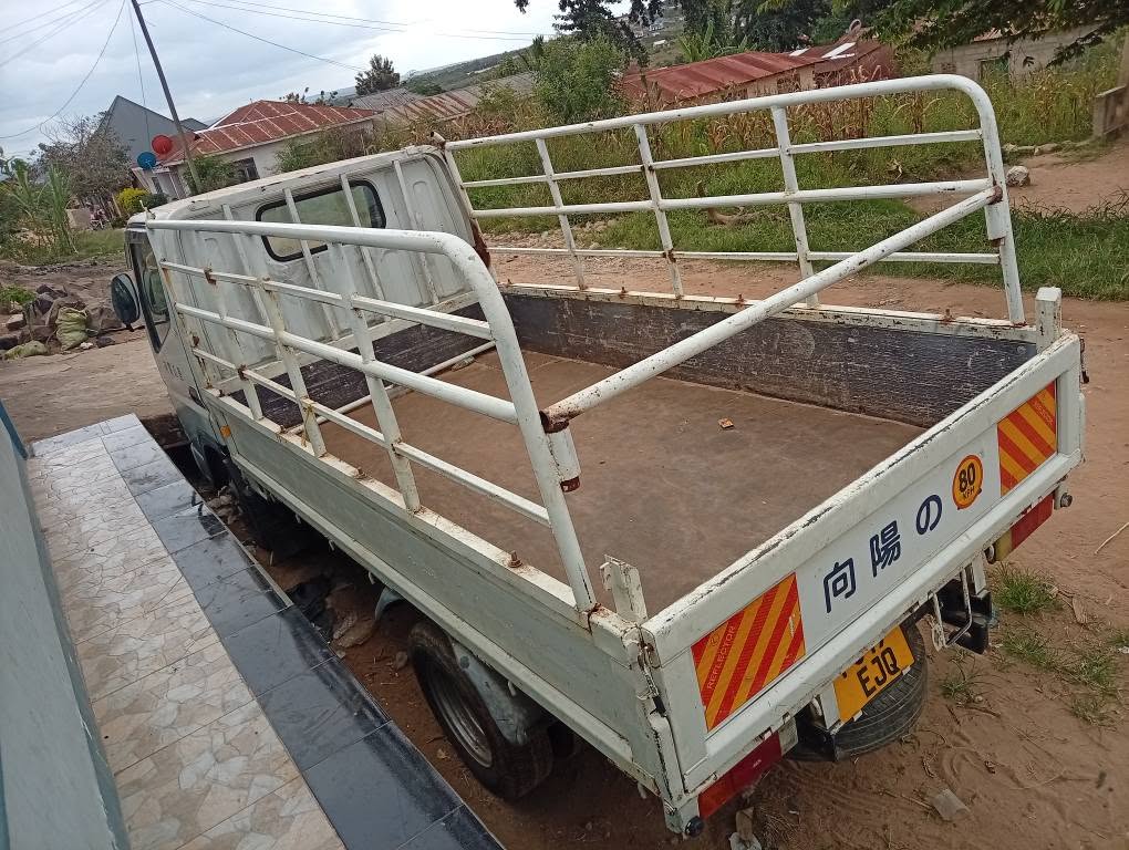 Mitsubishi Canter 2010 for Sale in Tanga