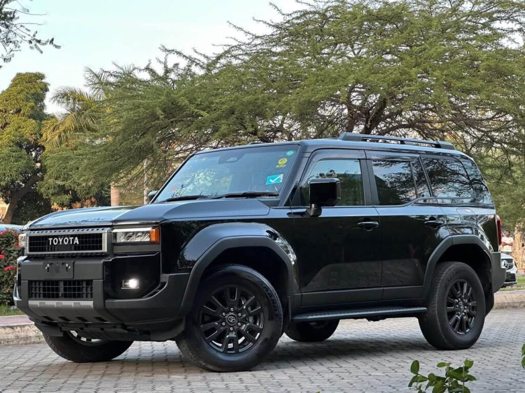 Magari Land Cruiser Prado 2024 lipo Dar es Salaam