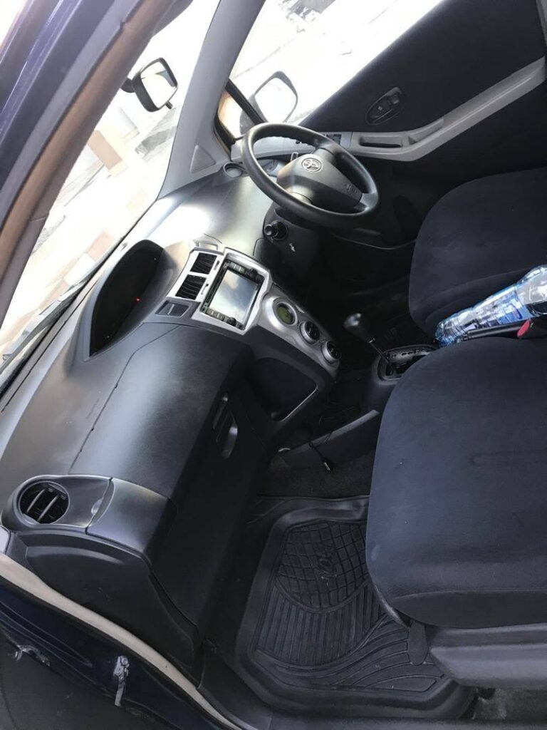 Bei ya Toyota Vitz 2006 Sokoni Dar es Salaam Tanzania