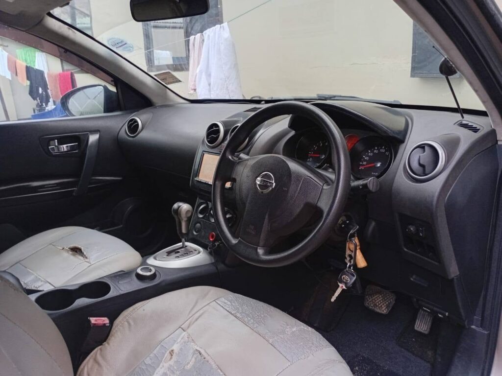 Nissan Dualis bei poa sokoni Dar es Salaam Tanzania