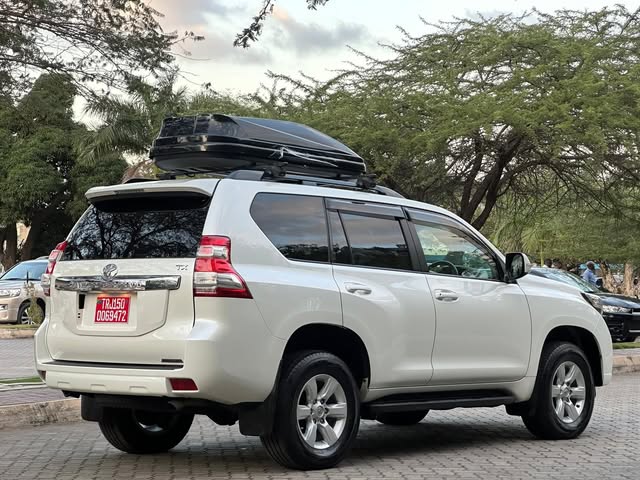 Buy Toyota Land Cruiser Prado 2016 for Sale in Dar es Salaam