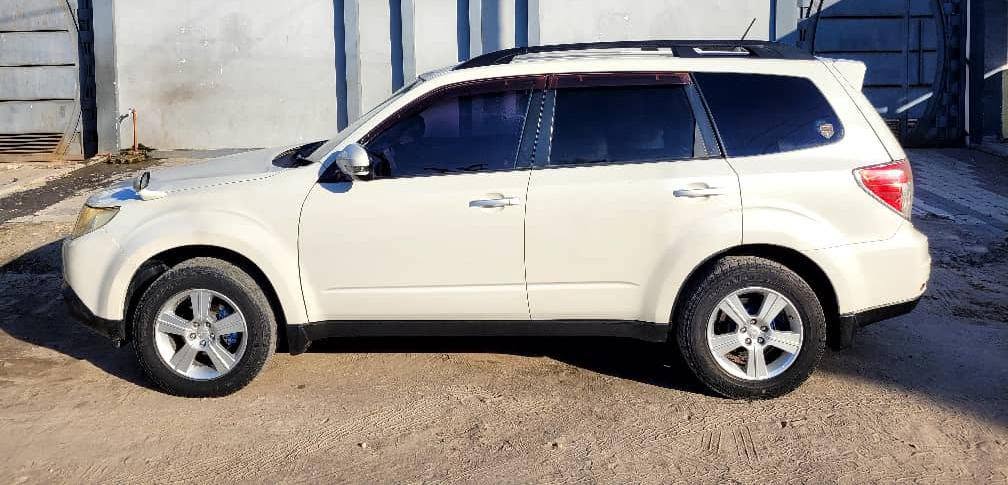 Subaru Forester bei poa sokoni Dar es Salaam Tanzania