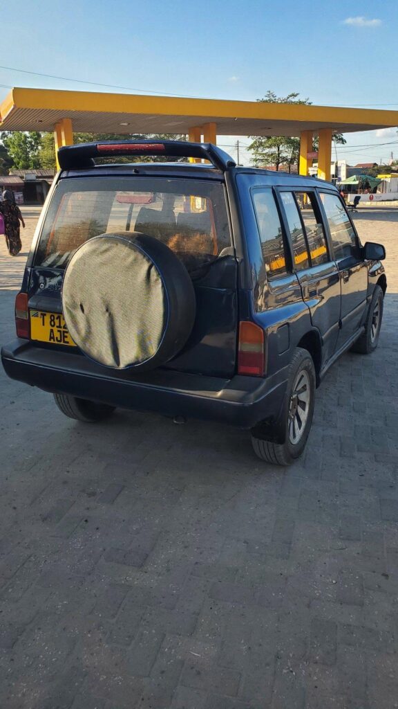 Price Suzuki Escudo 1995 for Sale in Dar es Salaam