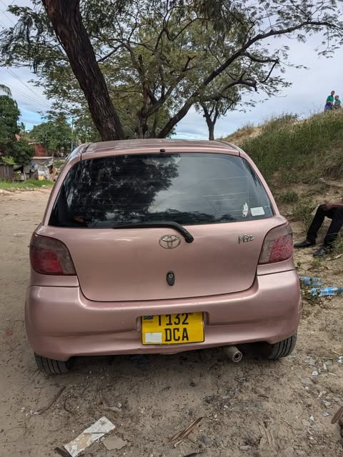 Magari Used Toyota Vitz 2002 Dar es Salaam Tanzania