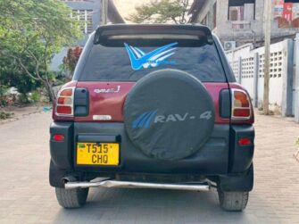 Bei Ya Toyota Rav4 2002 Sokoni Dar es Salaam Tanzania