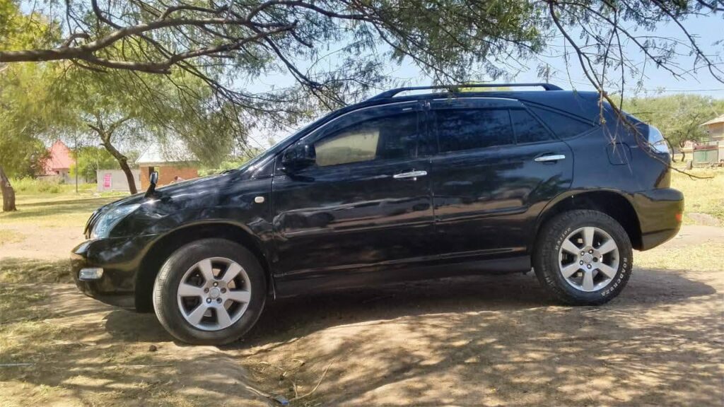 Price Toyota Harrier 2006 for Sale in Mwanza