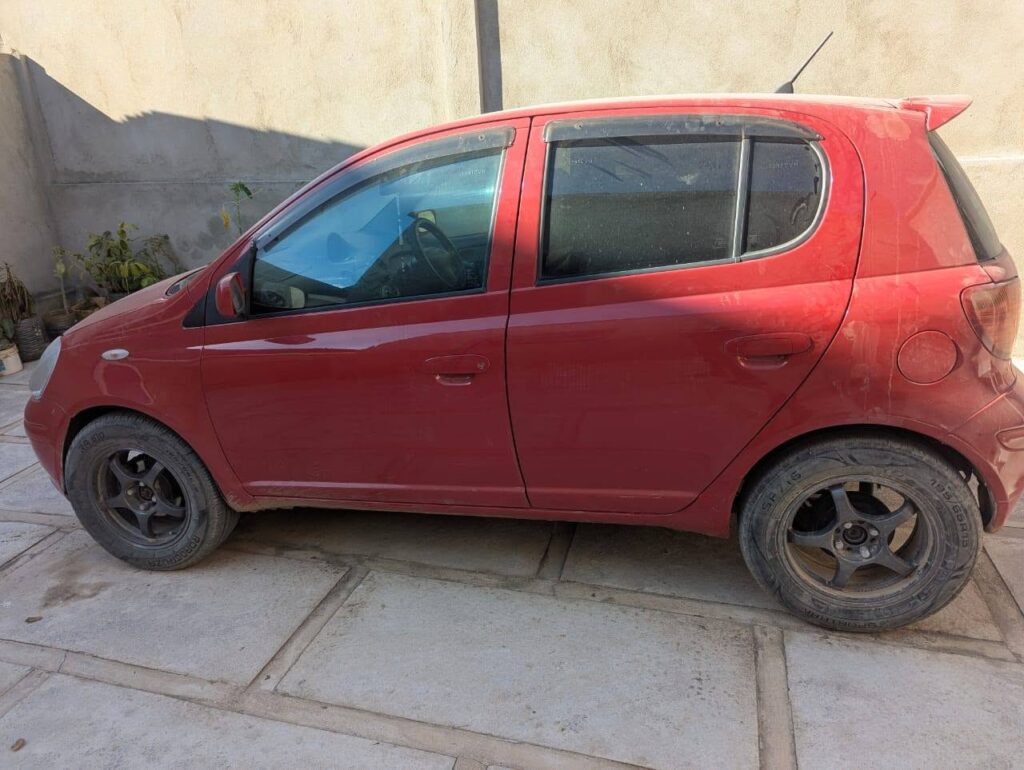 Toyota Vitz 2002 for Sale in Dar es Salaam